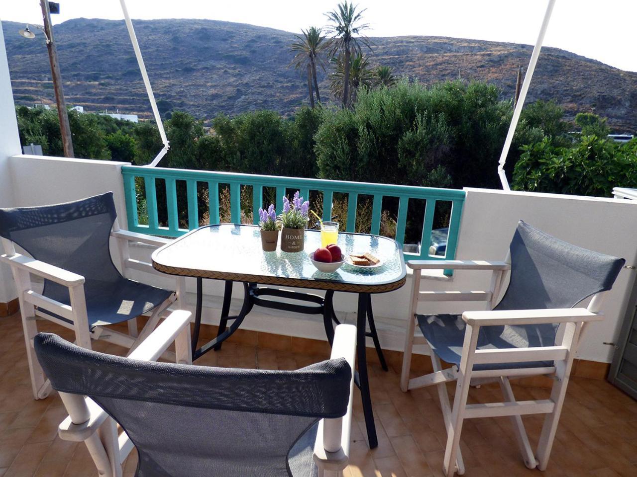 Tasoula Guest House アダマス エクステリア 写真